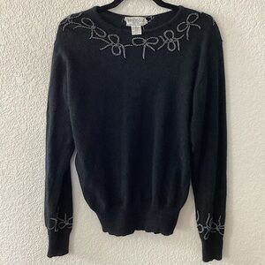1980s VINTAGE BANKERS CLUB PETITES SIZE M‎ BLACK EMBROIDERED BEADS SWEATER WOOL